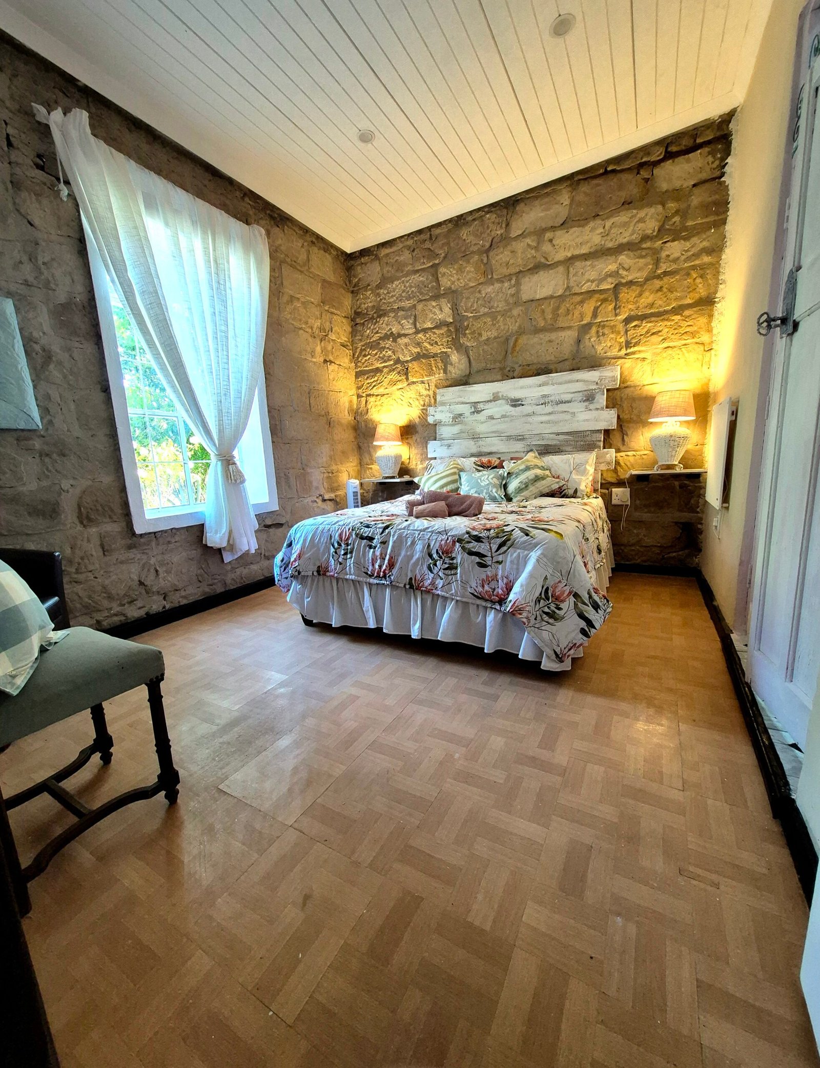 Love Story Guesthouse Pomegranate Suite